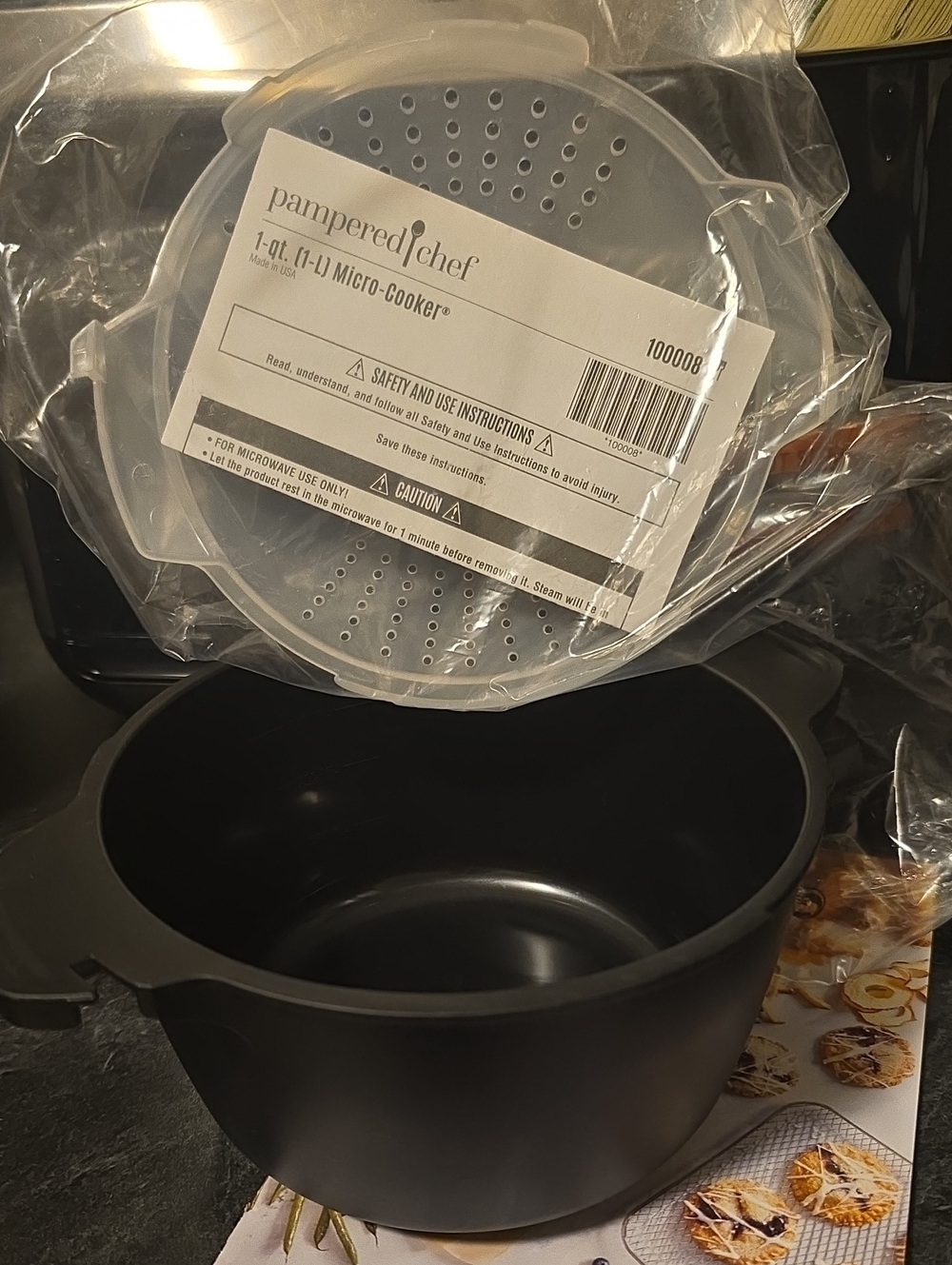 Pampered Chef 1QT Micro Cooker
